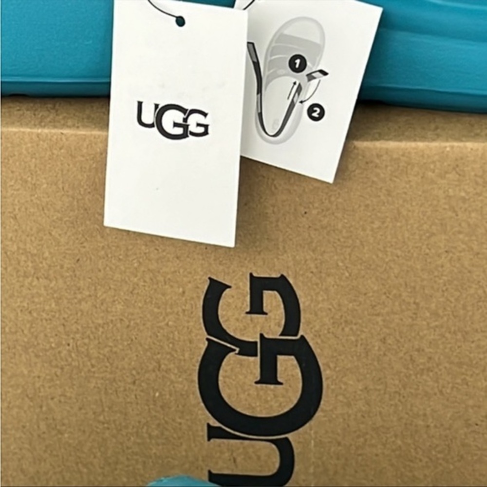 UGG - Sport Yeah Sandal. Woman SZ: 7, 10. NWT Firm! Last one of each size left! - Picture 5 of 5